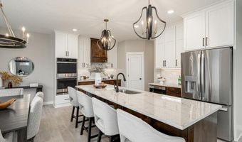 111 168th Ln, Andover, MN 55304