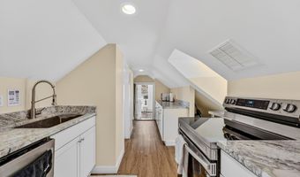 138 Guider Ln, Bethlehem, NH 03574