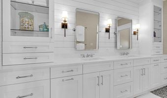 103 Seaside Pl, Sea Girt, NJ 08750