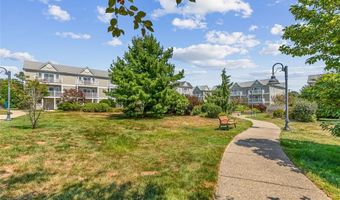 673 Metacom Ave 50, Bristol, RI 02809