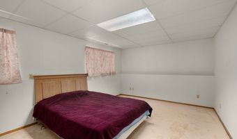 14025 SW ROCHESTER Dr, Beaverton, OR 97008