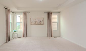 2888 Dillon Dr, Ann Arbor, MI 48105