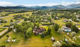 1306 Robin Ln, Bozeman, MT 59715