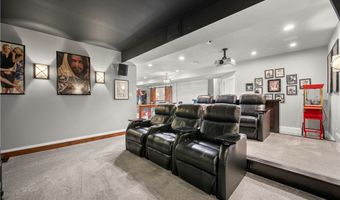 131 Woodford Dr, Adams Twp., PA 16033
