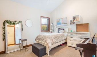 505 N Pasque Flower Trl, Brandon, SD 57005