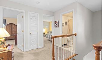 119 Corey Ln, Middletown, RI 02842