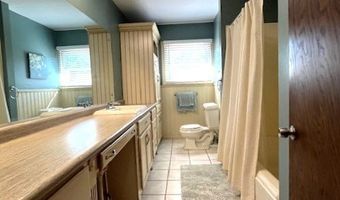 3288 Spring Valley Rd, Akron, OH 44333