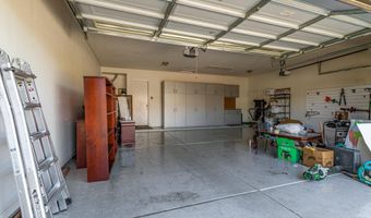 1687 E CAROB Dr, Chandler, AZ 85286
