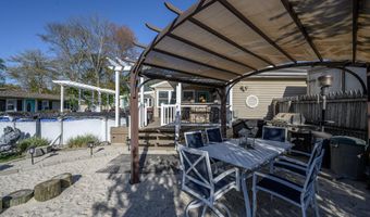 293 Louis Ave, Bayville, NJ 08721