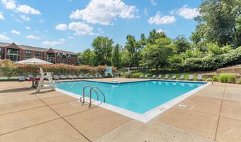 2100 LANGSTON Blvd G08, Arlington, VA 22207