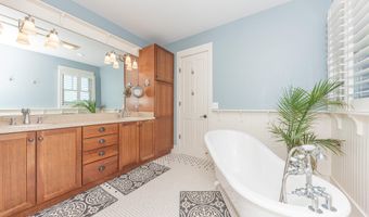 2570 Andrew Thomas Trl, Ann Arbor, MI 48103