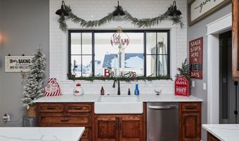 233 NE 60th Ct, Ankeny, IA 50021