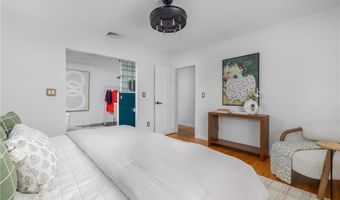 104 Kay Blvd, Newport, RI 02840