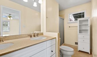 12027 DEVILWOOD Dr, Potomac, MD 20854