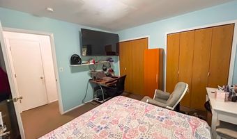 200 Woodmont Ave 127, Bridgeport, CT 06606