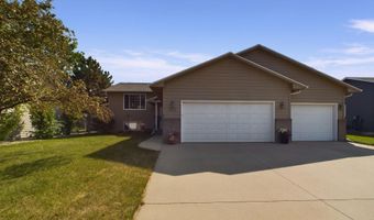 301 W Hackberry St, Brandon, SD 57005