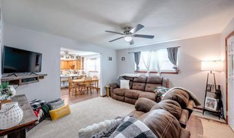 706 S B St, Arkansas City, KS 67005