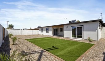 109 W Kinderman Dr, Avondale, AZ 85323