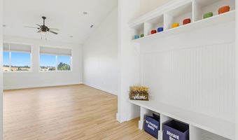 38205 N 114 Pr NW, Benton City, WA 99320
