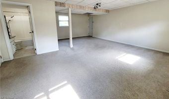 10015 Regatta Trl, Aurora, OH 44202