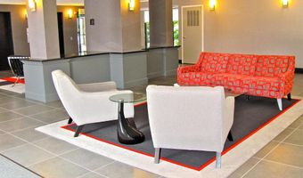 200 N PICKETT St 1514, Alexandria, VA 22304