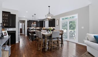 3222 Cherokee Cir, Bargersville, IN 46106