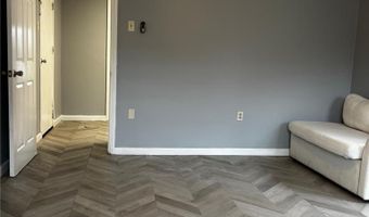 412 Oak St 1, Allentown, PA 18102