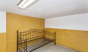 239 E Smt, Augusta, KS 67010