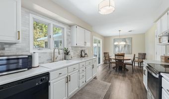 500 Greenbriar Blvd, Auburn, IN 46706