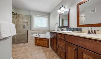 17713 157th Ter, Basehor, KS 66012