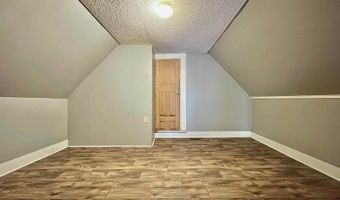 712 S C St, Arkansas City, KS 67005