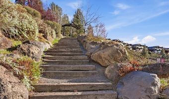 40 SW MCKINLEY Ave, Bend, OR 97702