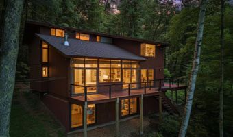 18 Treehouse Way, Barrington, NH 03825