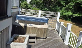 35 Renee Dr, Colchester, CT 06415