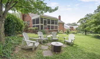 7205 RADNOR Rd, Bethesda, MD 20817