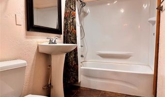 1114 Comet, Ardmore, OK 73401