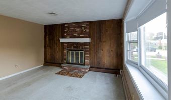 141 Clark Ave, Cranston, RI 02920