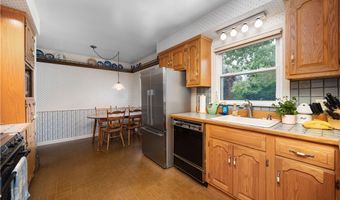 167 S Leavitt Rd, Amherst, OH 44001