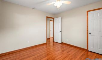 2097 Needmore Rd, Albertville, AL 35950
