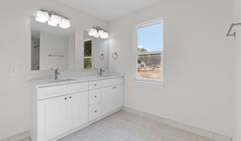 2026 Green Acres Dr, Adrian, MI 49221