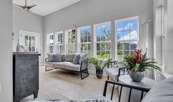 61 Milky Way Dr, Barnegat, NJ 08005