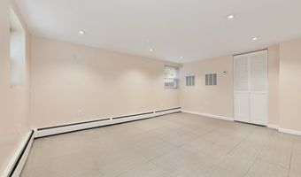 122 Thompson St, Boston, MA 02136