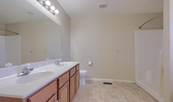 504 LONGVIEW Dr, Reading, PA 19608