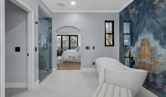 7460 E Hummingbird Cir, Anaheim, CA 92808