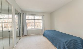 249 Robertson Way 249, Bayonne, NJ 07035