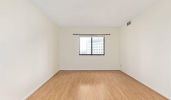 900 N STAFFORD St 1206, Arlington, VA 22203