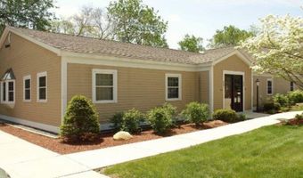 602 B Riverway Pl, Bedford, NH 03110
