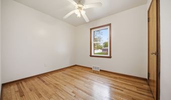 950 Southwood Dr, Ashtabula, OH 44004
