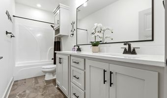 6150 Creekwater Dr, Alexander, AR 72002