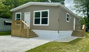 46 Quarry Hill Ests 46, Akron, NY 14001